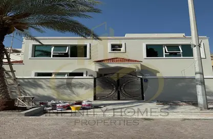 Villa - 6 Bedrooms - 6 Bathrooms for sale in Muroor Area - Abu Dhabi