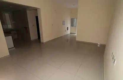 Apartment - Studio - 1 Bathroom for rent in Al Rawda 1 - Al Rawda - Ajman