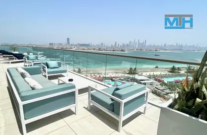 Apartment - 2 Bedrooms - 3 Bathrooms for rent in Th8 Palm Hotel Apartments - Palm Jumeirah - Dubai