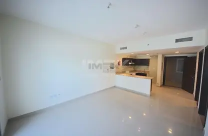 Apartment - 1 Bedroom - 2 Bathrooms for rent in Red Residency - Dubai Sports City - Dubai