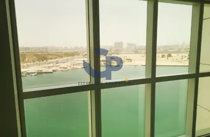 Apartment - 2 Bedrooms - 3 Bathrooms for rent in RAK Tower - Marina Square - Al Reem Island - Abu Dhabi