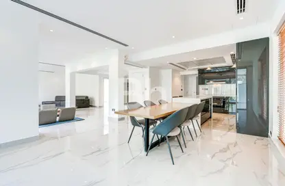 Villa - 3 Bedrooms - 4 Bathrooms for rent in Legacy - Jumeirah Park - Dubai