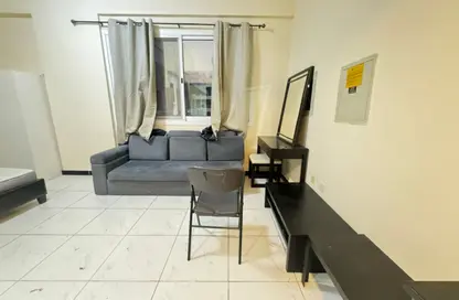 Apartment - Studio - 1 Bathroom for rent in Kensington Manor - Jumeirah Village Circle - Dubai