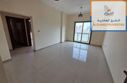 شقة - غرفة نوم - 1 حمام للايجار في مساكن كورنيش عجمان - طريق كورنيش عجمان - عجمان