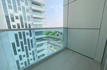 شقة - 3 غرف نوم - 4 حمامات للايجار في برج السيف - شاطئ الراحة - أبوظبي