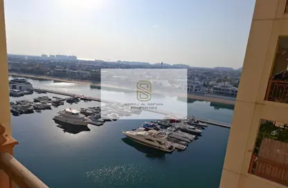 Apartment - 2 Bedrooms - 3 Bathrooms for rent in Marina Residences - Palm Jumeirah - Dubai