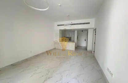 Apartment - 1 Bedroom - 2 Bathrooms for rent in Lumina Vista Residences - Jumeirah Village Circle - Dubai Apartment - 1 Bedroom - 2 Bathrooms for rent in Lumina Vista Residences - Jumeirah Village Circle - Dubai