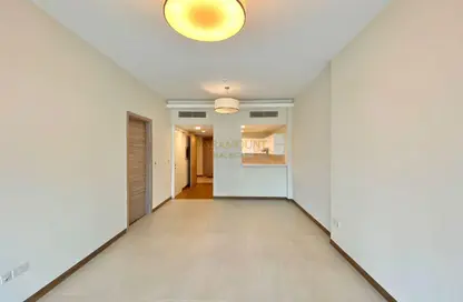 Apartment - 1 Bedroom - 2 Bathrooms for rent in SOL Bay - Business Bay - Dubai