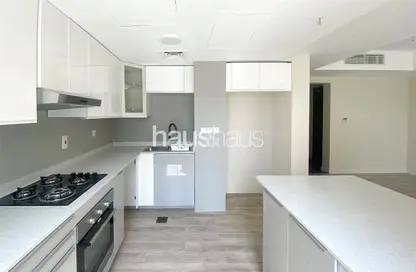 Villa - 2 Bedrooms - 3 Bathrooms for rent in Springs 3 - The Springs - Dubai