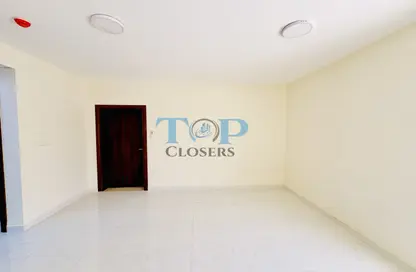 Apartment - 1 Bedroom - 2 Bathrooms for rent in Hai Al Qalaa - Al Jaheli - Al Ain