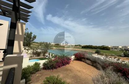 فيلا - 4 غرف نوم - 6 حمامات للايجار في فلل قرية الحمرا - قرية الحمرا - رأس الخيمة