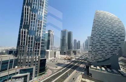 مكتب - استوديو للبيع في ذا كورت تاور - الخليج التجاري - دبي