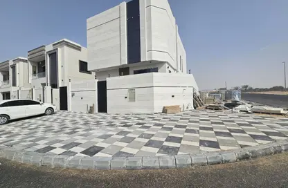 Villa - 5 Bedrooms - 6 Bathrooms for sale in Al Helio 2 - Al Helio - Ajman