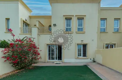 فيلا - 3 غرف نوم - 4 حمامات للبيع في الينابيع 15 - الينابيع - دبي