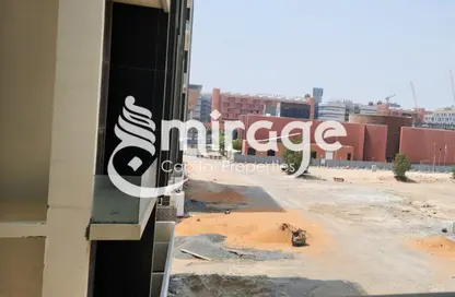 شقة - غرفة نوم - 2 حمامات للايجار في مساكن الواحه - مدينة مصدر - أبوظبي