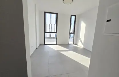 Apartment - Studio - 1 Bathroom for rent in The Link - East Village - Aljada - Sharjah