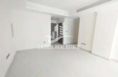 Apartment - 1 Bedroom - 2 Bathrooms for rent in Al Najda Street - Abu Dhabi