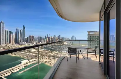 Apartment - 3 Bedrooms - 4 Bathrooms for sale in Marina Vista - EMAAR Beachfront - Dubai Harbour - Dubai