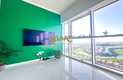 Apartment - 1 Bedroom - 2 Bathrooms for sale in Carson B - Carson - DAMAC Hills - Dubai