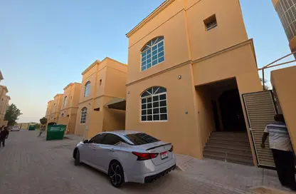 Villa - 4 Bedrooms - 5 Bathrooms for rent in Al Samha - Abu Dhabi