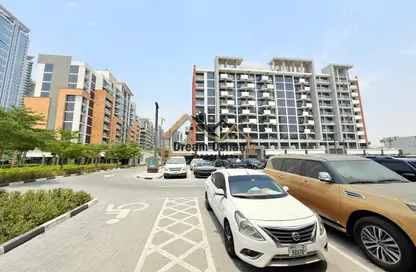 Shop - Studio - 1 Bathroom for rent in AZIZI Riviera - Meydan One - Meydan - Dubai
