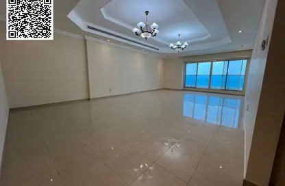 شقة - 3 غرف نوم - 4 حمامات للايجار في مساكن كورنيش عجمان - طريق كورنيش عجمان - عجمان