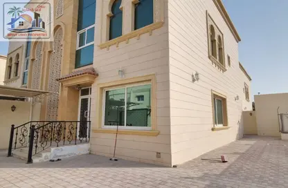 Villa - 4 Bedrooms - 5 Bathrooms for rent in Al Rifa'ah - Al Heerah - Sharjah