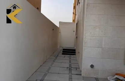 Villa - 5 Bedrooms - 7 Bathrooms for sale in Al Yasmeen 1 - Al Yasmeen - Ajman
