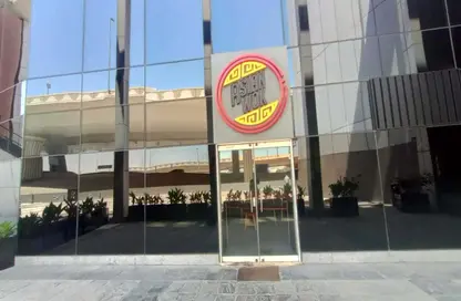 Retail - Studio - 2 Bathrooms for rent in M Hotel Downtown by Millennium - Business Bay - Dubai