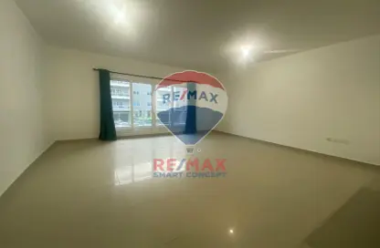Apartment - 2 Bedrooms - 2 Bathrooms for sale in Tower 8 - Al Reef Downtown - Al Reef - Abu Dhabi