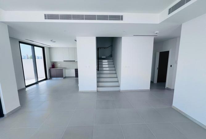 15260411 - Property Main Image