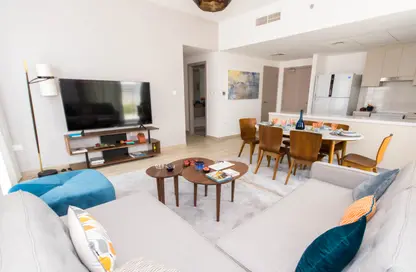Apartment - 3 Bedrooms - 4 Bathrooms for sale in Waters Edge - Yas Island - Abu Dhabi