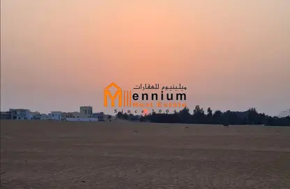 أرض - استوديو للبيع في مدينة القاسمية - الشارقة