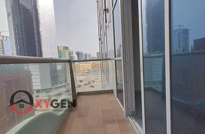 Apartment - 2 Bedrooms - 4 Bathrooms for rent in Al Reef Tower - Corniche Road - Abu Dhabi