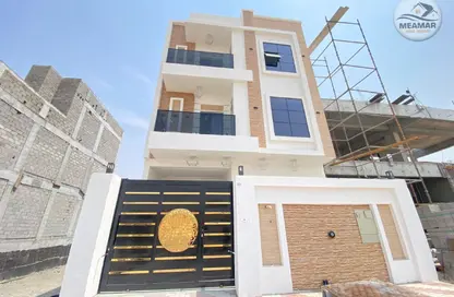 Villa - 5 Bedrooms - 7 Bathrooms for sale in Al Yasmeen 1 - Al Yasmeen - Ajman