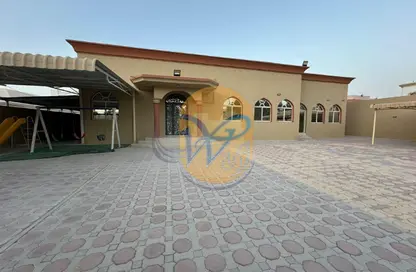 Villa - 3 Bedrooms - 5 Bathrooms for rent in Al Dhait North - Al Dhait - Ras Al Khaimah