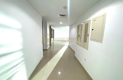 Apartment - 3 Bedrooms - 4 Bathrooms for rent in RAK Tower - Marina Square - Al Reem Island - Abu Dhabi