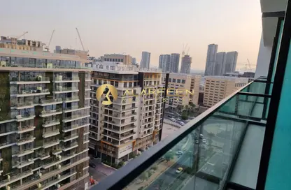 Apartment - Studio - 1 Bathroom for rent in Binghatti Azure - Jumeirah Village Circle - Dubai