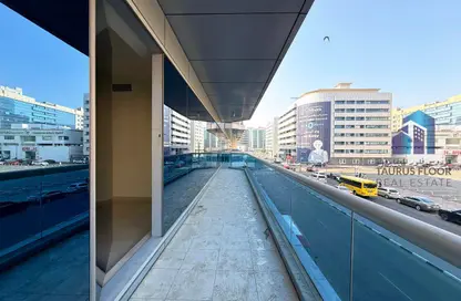 Apartment - 4 Bedrooms - 4 Bathrooms for rent in Silver Sands 2 - Mankhool - Bur Dubai - Dubai