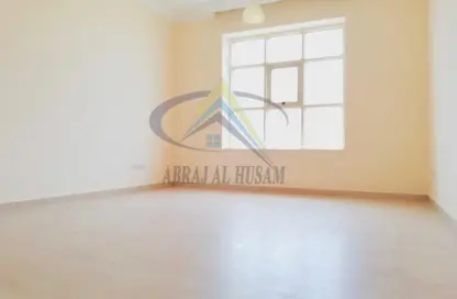 Empty Room image for: Villa - 4 Bedrooms - 4 Bathrooms for rent in Khalifa City A - Khalifa City - Abu Dhabi, Image 1