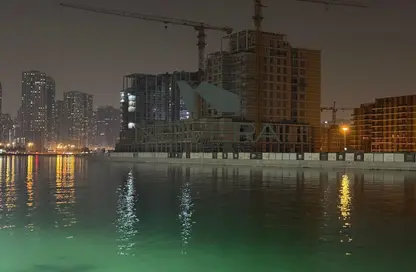 Apartment - 3 Bedrooms - 4 Bathrooms for sale in Crystal Residences - Maryam Island - Sharjah