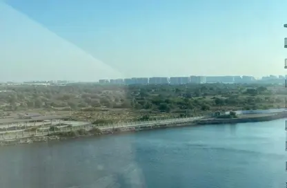 Apartment - 2 Bedrooms - 2 Bathrooms for sale in Waters Edge - Yas Island - Abu Dhabi