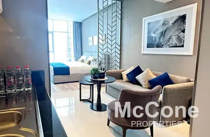 Living Room image for: Apartment - 1 Bathroom for rent in PRIVE BY DAMAC (B) - DAMAC Maison Privé - Business Bay - Dubai, Image 1