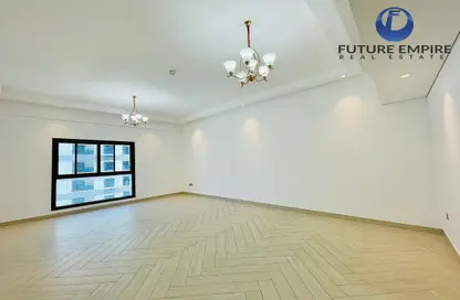 Apartment - Studio - 1 Bathroom for rent in Al Hudaiba Mall - Al Hudaiba - Al Satwa - Dubai