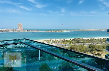 Apartment - 3 Bedrooms - 4 Bathrooms for rent in Al Sahel Tower 1 - Al Sahel Towers - Corniche Road - Abu Dhabi