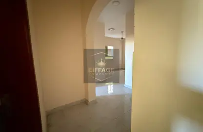 Apartment - 2 Bedrooms - 2 Bathrooms for rent in Al Dewan Towers - Al Nakhil 2 - Al Nakhil - Ajman