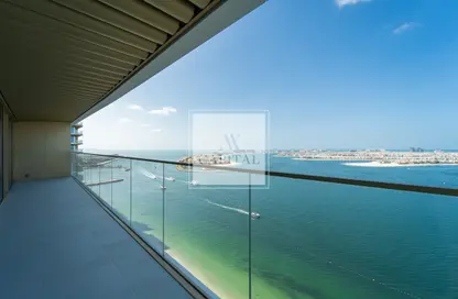 Apartment - 2 Bedrooms - 3 Bathrooms for sale in Grand Bleu Tower 1 - EMAAR Beachfront - Dubai Harbour - Dubai