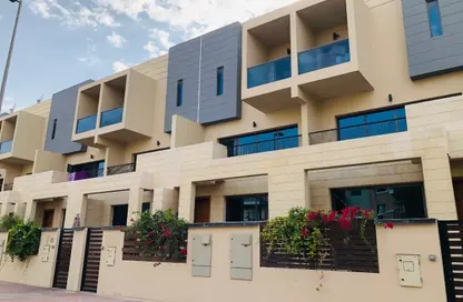 Villa - 4 Bedrooms - 6 Bathrooms for rent in Al Barsha South 4 - Al Barsha South - Al Barsha - Dubai