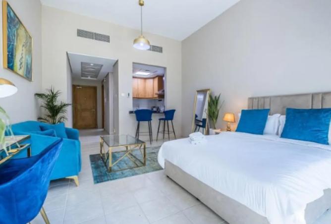 FURNISHED STUDIO | NEAR METRO | VACANT