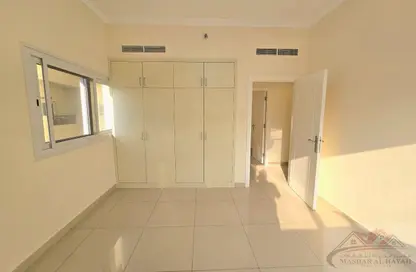 Apartment - 3 Bedrooms - 3 Bathrooms for rent in Muwaileh 29 Building - Muwaileh - Sharjah